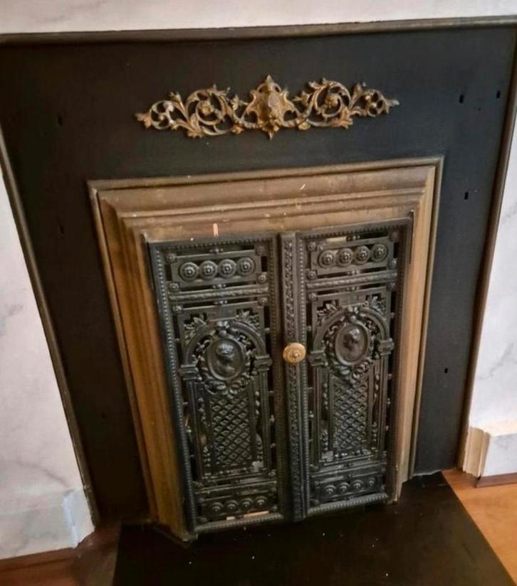 Sierscherm haardscherm voorzetscherm haard met deurtjes., Huis en Inrichting, Haarden, Ophalen