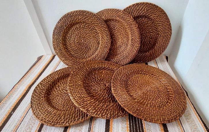 6 birma rieten rotan onderborden borden, Huis en Inrichting, Keuken | Servies, Zo goed als nieuw, Bord(en), Overige stijlen, Aardewerk