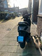 piaggio zip, Fietsen en Brommers, Snorfietsen en Snorscooters, Ophalen of Verzenden, Zo goed als nieuw, Benzine, Piaggio