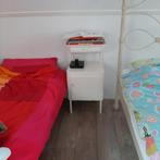 Oude Ziekenhuis Nachtkastjes. Hoogte 80 diep 36. Breed 40, Ophalen, Gebruikt, Minder dan 45 cm, Metaal of Aluminium