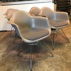 16 Vitra DAR Eames plastic chair design stoel taupe, Ophalen, Gebruikt, Wit, Nvt
