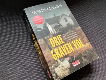 🪦🪦🪦 Jamie Mason - Drie graven vol beschikbaar voor biedingen