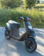 !Gezocht! Typhoon 50cc geel kenteken onder 15k km, Fietsen en Brommers, Ophalen of Verzenden, Zo goed als nieuw, Overige modellen