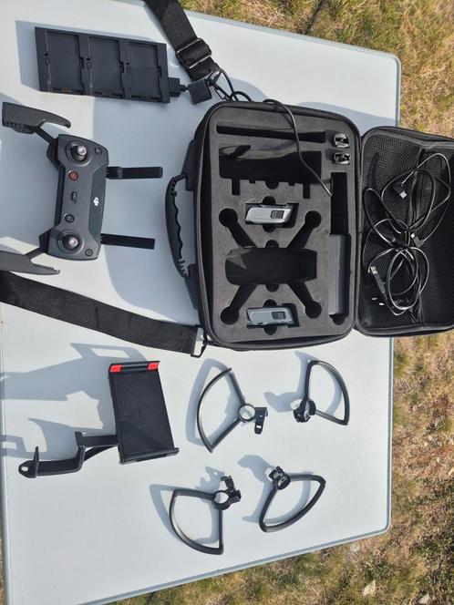 Dji Spark Fly more combo - zonder drone, Audio, Tv en Foto, Drones, Gebruikt, Ophalen of Verzenden