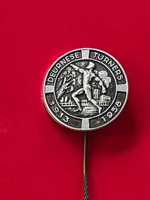 Speldje Sport Deurnese Turners 1913 - 1958 (Noord-Brabant), Verzamelen, Speldjes, Pins en Buttons, Gebruikt, Speldje of Pin, Sport