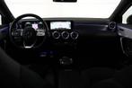 Mercedes-benz A-KLASSE A180 AMG NIGHT ED. AUT. *Sfeerv/Cam/S, Auto's, Mercedes-Benz, 65 €/maand, 136 pk, Gebruikt, 4 cilinders