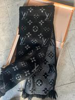 Louis Vuitton sjaal wol, Kleding | Dames, Mutsen, Sjaals en Handschoenen, Ophalen of Verzenden, Zo goed als nieuw, Sjaal