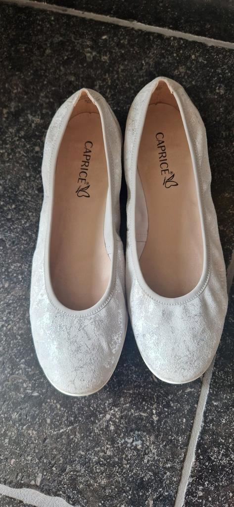 Schoenen, instappers van Caprice maat 40, Kleding | Dames, Schoenen, Zo goed als nieuw, Instappers, Ophalen of Verzenden