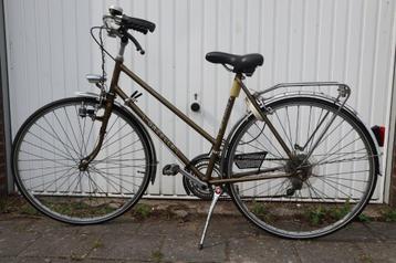 Vintage Gazelle Tour de France Damesfiets beschikbaar voor biedingen