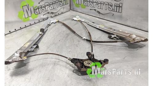 Ruitmechaniek 2Deurs rechts-voor van een Mercedes Vito, Auto-onderdelen, Ruiten en Toebehoren, Mercedes-Benz, Gebruikt, 6 maanden garantie