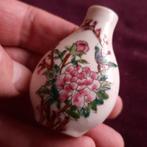 Antiek Chinees Famille Rose Parfumflesje, Verzenden