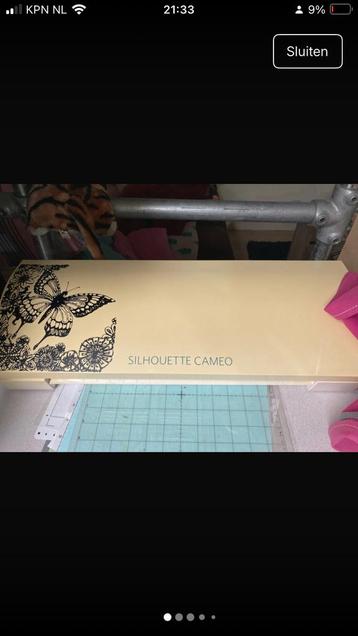 Silhouette Cameo Snijmachine met accessoires beschikbaar voor biedingen