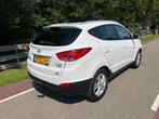 Hyundai Ix35 1.6i GDI Business Edition Camera Trekhaak, Voorwielaandrijving, 135 pk, 4 cilinders, Leder en Stof