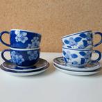 Set kop en schotels blauwe bloemen, Gebruikt, Ophalen of Verzenden, Overige stijlen, Kop(pen) en/of Schotel(s)