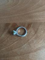 Le Chic Witgouden Ring met Peridot, Ophalen, Zo goed als nieuw, 17 tot 18, Met edelsteen