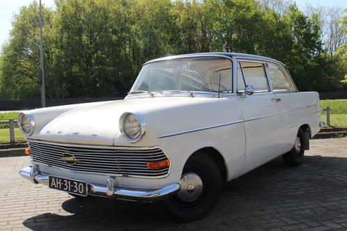 Opel Rekord OLYMPIA 1700 two tone (bj 1962), Auto's, Oldtimers, Bedrijf, Te koop, Lederen bekleding, Opel, Benzine, Coupé, Handgeschakeld