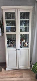 Witte Vitrinekast met Glazen Deuren - IKEA Liatorp, Huis en Inrichting, Ophalen, 100 tot 150 cm, Glas, Landelijk
