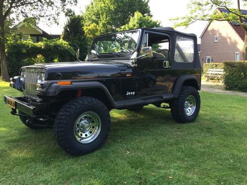 Jeep Wrangler 2.5 Laredo HT Comm 4WD 1990 Zwart, Auto's, Jeep, Particulier, Wrangler, Benzine, SUV of Terreinwagen, Handgeschakeld