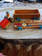 Houten tractor met aanhangers vintage, Ophalen of Verzenden, Zo goed als nieuw