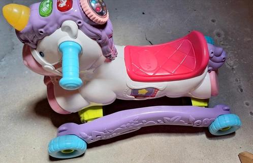 VTech eenhoorn loopwagen loopauto paard prinses speelgoed, Kinderen en Baby's, Speelgoed | Hobbelfiguren, Zo goed als nieuw, Ophalen