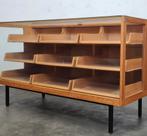 Oude vintage design toonbank vitrinekast, Huis en Inrichting, Kasten | Dressoirs, Ophalen, 50 tot 100 cm, 25 tot 50 cm, Glas