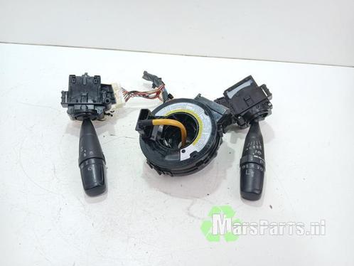 Combischakelaar Stuurkolom van een Suzuki Swift, Auto-onderdelen, Dashboard en Schakelaars, Suzuki, Gebruikt, 3 maanden garantie