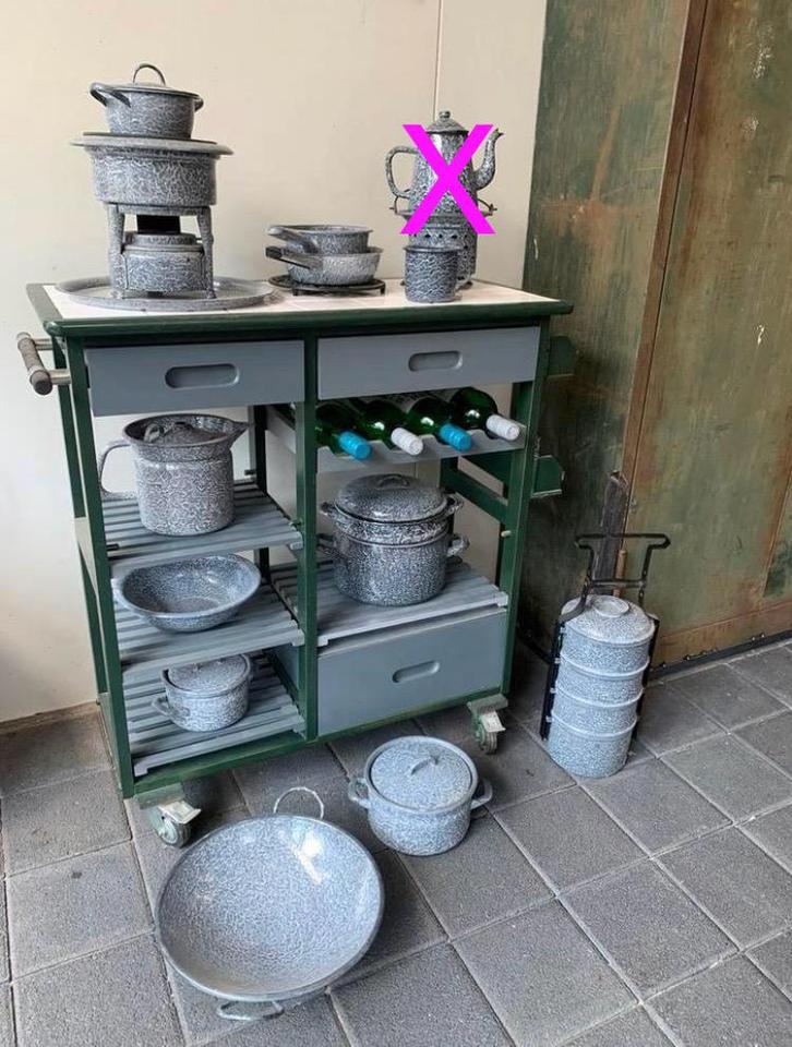 Collectie Emaille wolken pannen ketels haller petroleumset, Antiek en Kunst, Antiek | Emaille, Ophalen