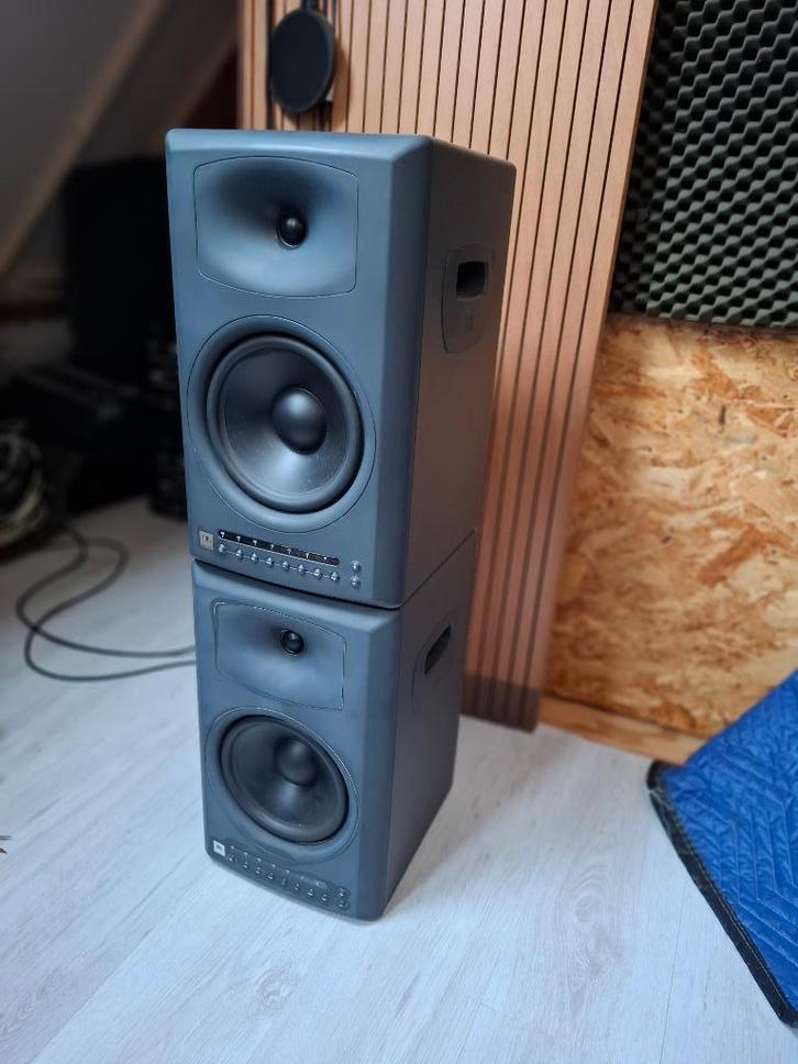 jbl 4328 lsr active studio speakers, Audio, Tv en Foto, Luidsprekers, Zo goed als nieuw, Front, Rear of Stereo speakers, 120 watt of meer