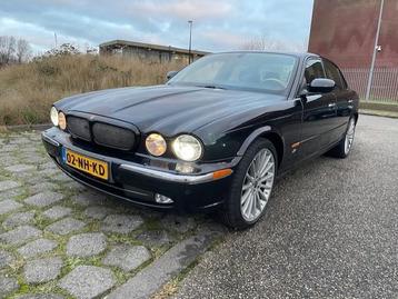Jaguar XJR 4.2 V8 S/C beschikbaar voor biedingen