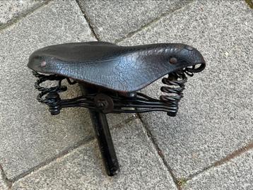 BURGERS ENR , oldtimer fiets zadel, jaren ‘20/‘30 beschikbaar voor biedingen