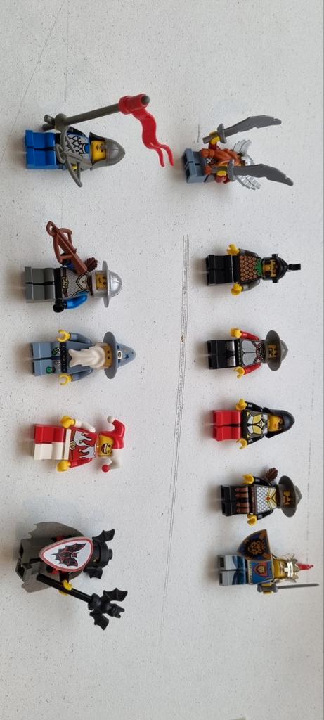 Lego partij poppetjes minifig castle knight ridder kasteel, Kinderen en Baby's, Speelgoed | Duplo en Lego, Gebruikt, Lego, Losse stenen