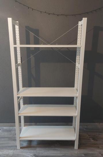 Ikea houten stellingkast - afbeelding 1