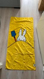 Handdoek Nijntje, Ophalen of Verzenden, Zo goed als nieuw, Geel, Handdoek