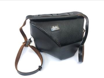 Originele Leica M3 leren tas beschikbaar voor biedingen