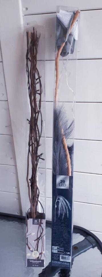 2 nieuwe verpakkingen decotakken met led  beschikbaar voor biedingen