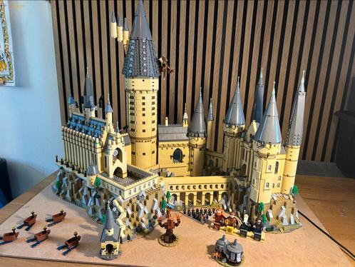Harry potter kasteel Zweinstein met verlichting, Kinderen en Baby's, Speelgoed | Duplo en Lego, Zo goed als nieuw, Complete set