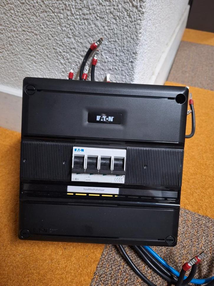 Eaton groepenkast – hoofdschakelaar 63A, Doe-het-zelf en Verbouw, Elektra en Kabels, Zo goed als nieuw, Overige typen, Ophalen of Verzenden