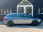 Audi A4 Avant 2.4 Pro Line MT Aut/Ecc/Leer/Youngtimer!, Auto's, Gebruikt, Beige, A4, Parkeersensor