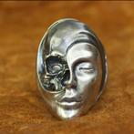 Gothic Zilveren Ring Skull Schedel Dualiteit Biker 925, 20 of groter, Ophalen of Verzenden, Zo goed als nieuw, Zilver