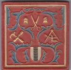 Zeldz. Cloisonné tegel : Huisvlijtt., Ophalen of Verzenden