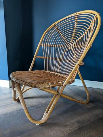 Vintage rotan stoel jaren 70  beschikbaar voor biedingen