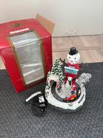 Luville – Santa and Snowman met rijdend treintje, Diversen, Kerst, Ophalen of Verzenden, Zo goed als nieuw