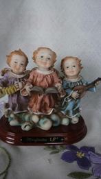 Beeldje met 3 leuke Engeltjes, Ophalen of Verzenden, Zo goed als nieuw, Beeld(je), Christendom | Katholiek
