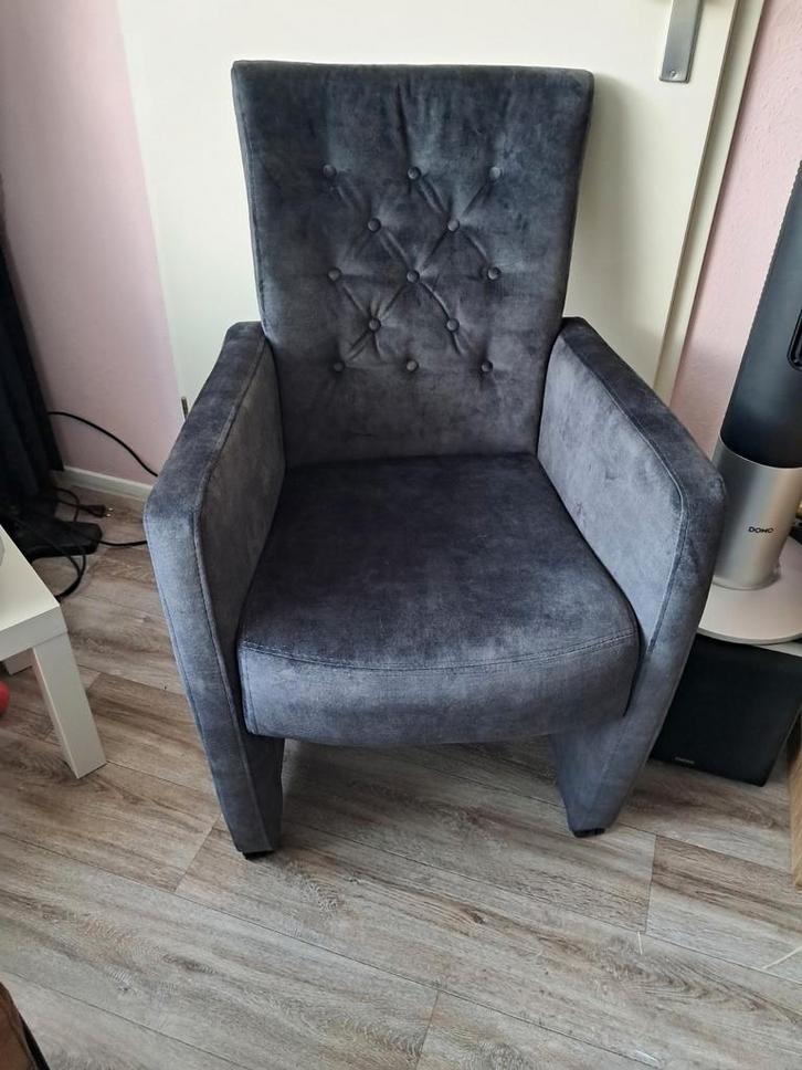 3 stoelen, Huis en Inrichting, Stoelen, Zo goed als nieuw, Ophalen