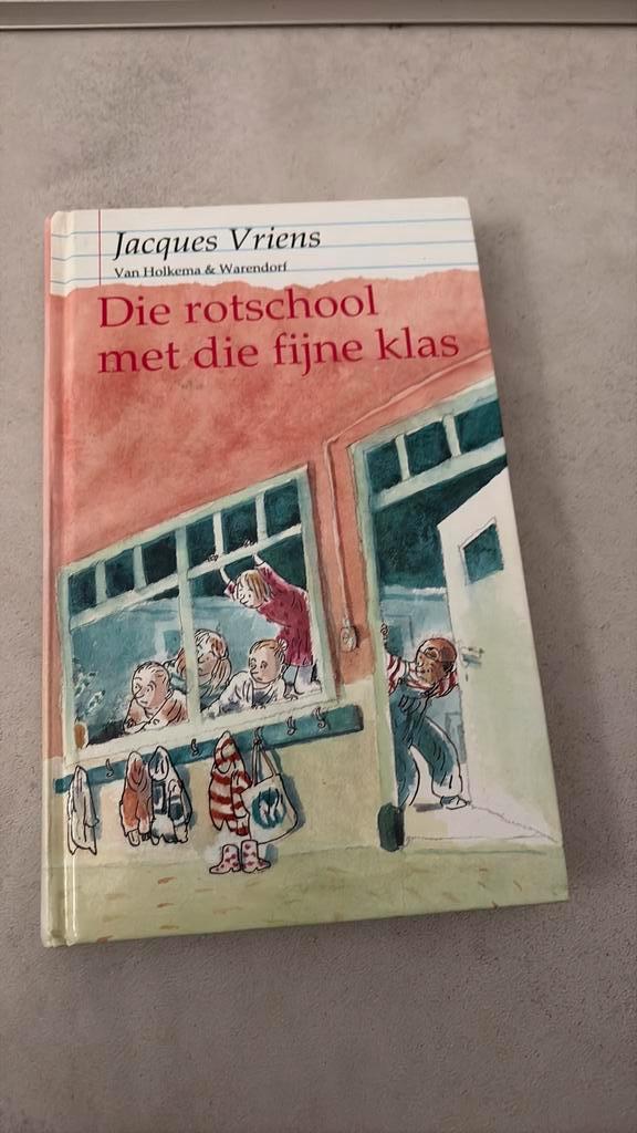 Jacques Vriens - Die rotschool met die fijne klas, Boeken, Kinderboeken | Jeugd | onder 10 jaar, Zo goed als nieuw, Fictie algemeen