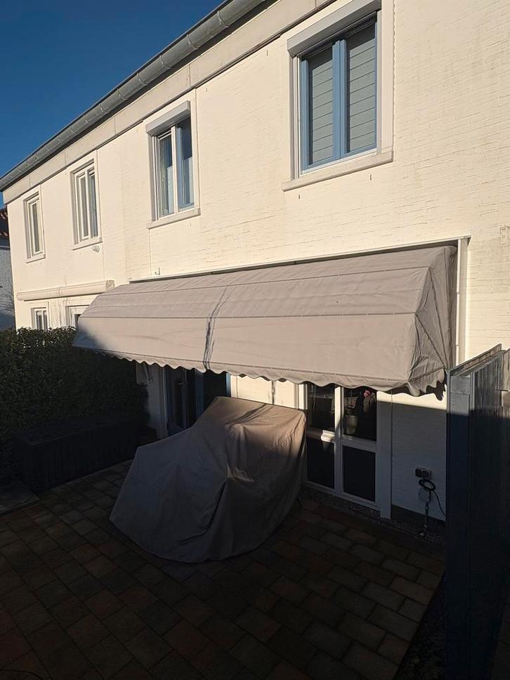 Kies deze Markies met omkasting, Tuin en Terras, Zonneschermen, Zo goed als nieuw, Markies, Minder dan 150 cm, 450 cm of meer