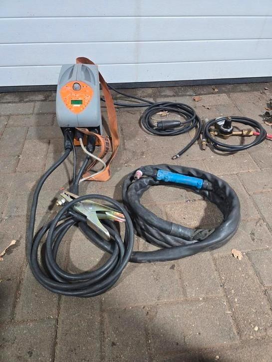 Rehm tiger 210 ac/dc, Doe-het-zelf en Verbouw, Gereedschap | Lasapparaten, Zo goed als nieuw, Tig, 150 tot 250 ampère, Ophalen