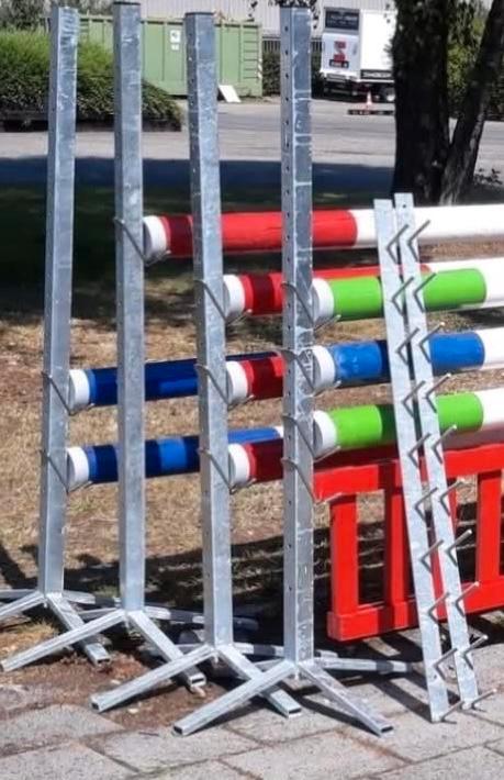 Springstaanders hanglepels en balkenrekken., Dieren en Toebehoren, Paarden en Pony's | Overige Paardenspullen, Nieuw, Ophalen