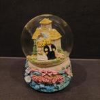 Bruidspaar in Schudbol, Ophalen of Verzenden, Gebruikt