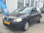 Volkswagen Polo 1.4-16V Optive*2,eceig*nap*apk*airco ijs*rij, Voorwielaandrijving, Gebruikt, 4 cilinders, Zwart